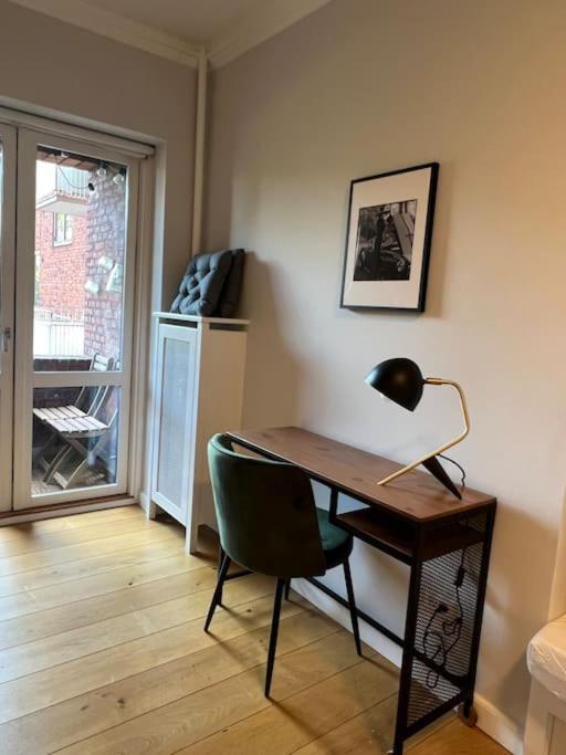 Cozy Apartment In Christianshavn W Two Balconies. Copenhaga Exterior foto
